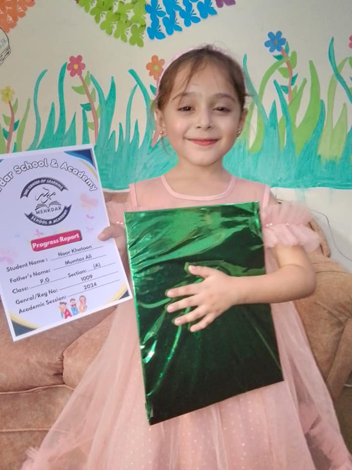 Mehrdar School student